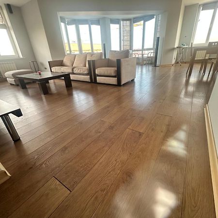 Whitefort Apartment 알마티 외부 사진